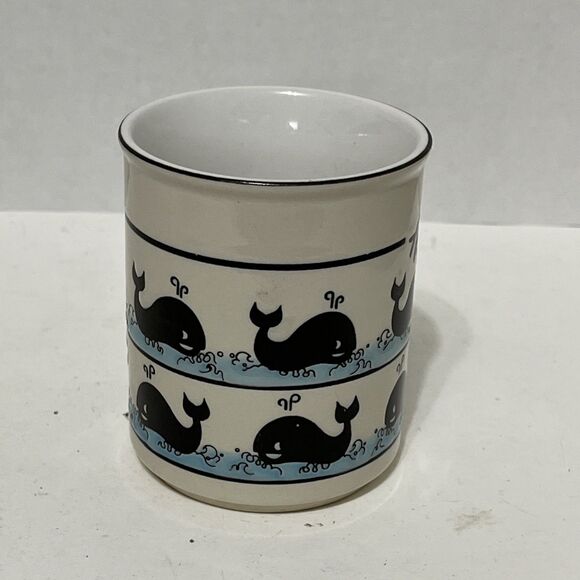 Adorable Vintage Alaska Souvenir Whales Coffee Mug 10 Oz 3-D Effect MCM Style - Picture 2 of 6